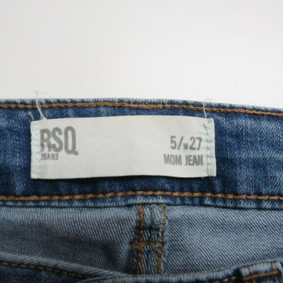 RSQ Distressed Mom Jeans Women's Size 5 Medium Wash Blue Denim 26X27 - Picture 3 of 10